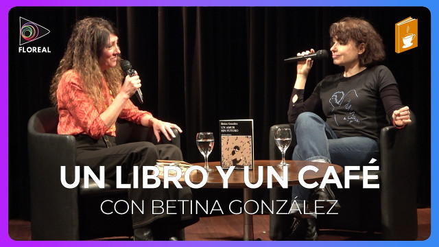 Un Libro y un Café